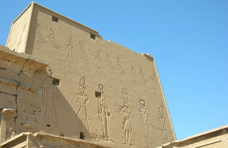Nilkreuzfahrt ( 4 Tage – 3 Nächte) ab Hurghada