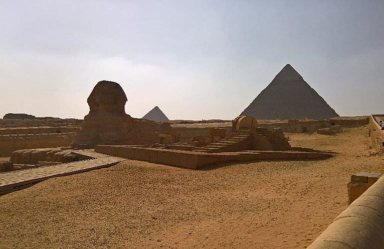 Ausflug zu den Pyramiden in Kairo ab Hurghada mit dem Privatwagen