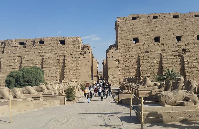 Tagesausflug von Hurghada nach Luxor mit eigenem Guide 