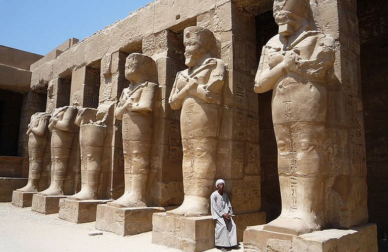 Privater 2 Tagesausflug nach Luxor von Hurghada aus