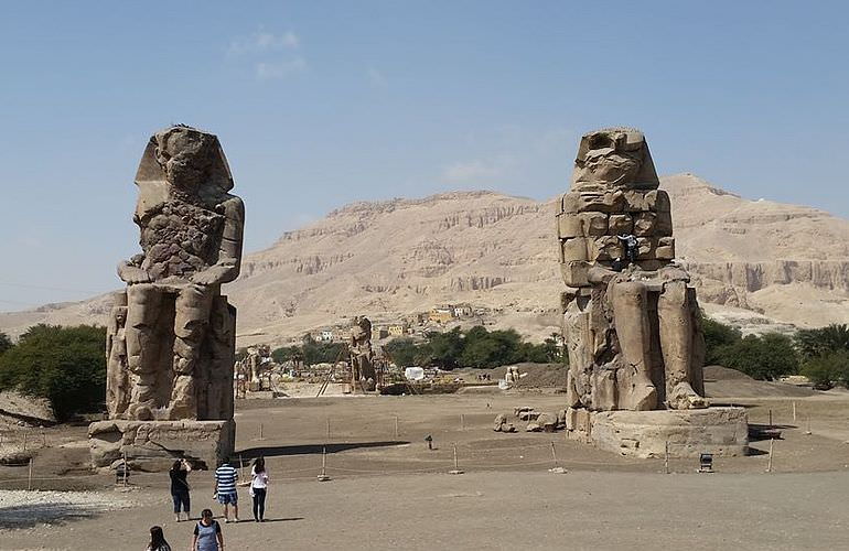 Tagesausflug von Hurghada nach Luxor mit eigenem Guide 