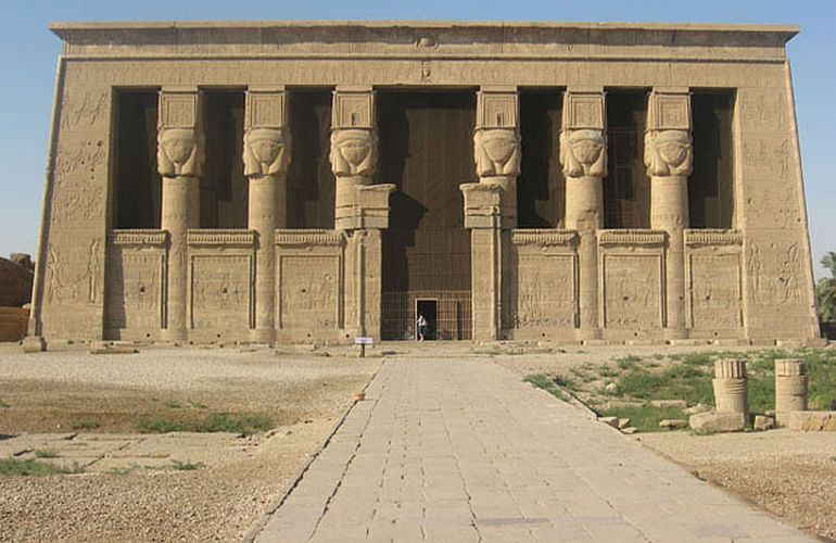 Privater Tagesausflug nach Abydos und Dendera mit Limousine ab Hurghada