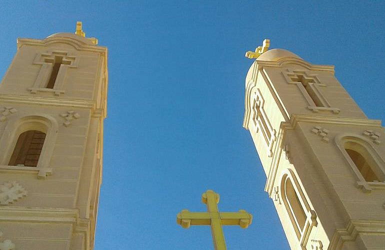 Private Tagestour zu den Klöstern St. Antonius und St. Paulus am Roten Meer