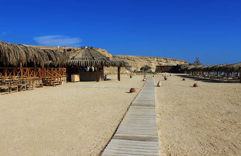 Tagesausflug mit dem Boot zur Orange Bay Insel in Hurghada 