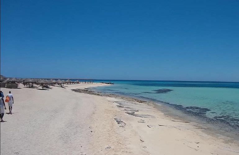 Ausflug mit dem Boot zur Paradies Insel in Hurghada