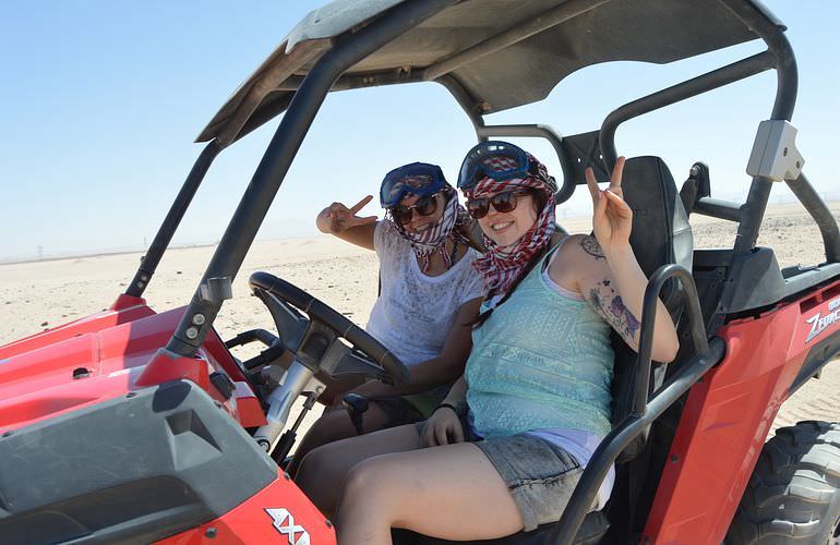 Private Buggy Tour in Hurghada am Morgen mit Kamelreiten