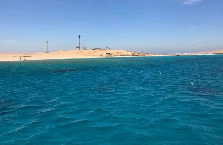 Private Yachten chartern mit Insel-Ausflug von Hurghada aus