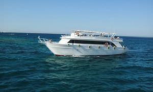 Private Yachten chartern mit Insel-Ausflug von Hurghada aus