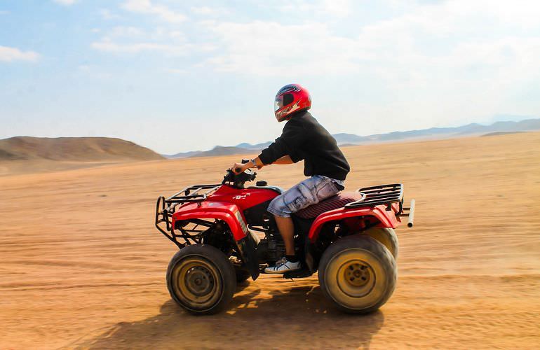 Quad Abenteuer in Hurghada: Private Tour durch die Wüste mit Abendessen