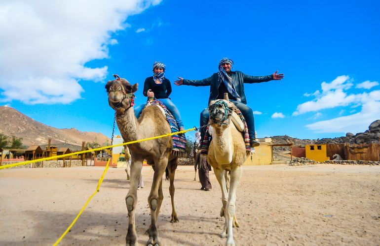 Quad Abenteuer in Hurghada: Private Tour durch die Wüste mit Abendessen