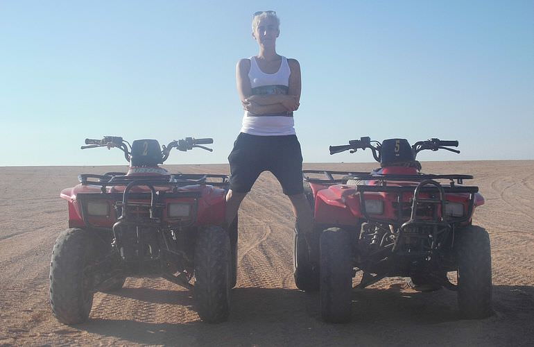 Privates Quad-Abenteuer am Strand bei Sonnenuntergang ab Hurghada