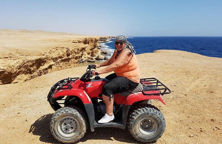 Privates Quad-Abenteuer am Strand bei Sonnenuntergang ab Hurghada