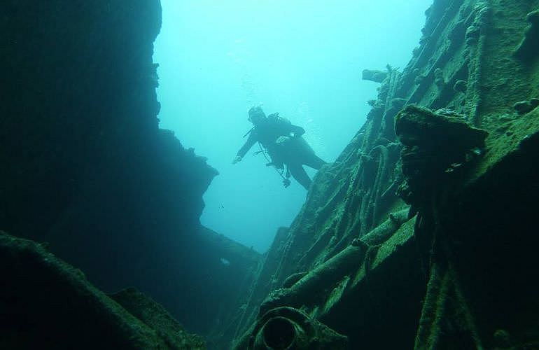 Fun Diving Hurghada - Ganztägige Tauchfahrt mit 2 Tauchgängen